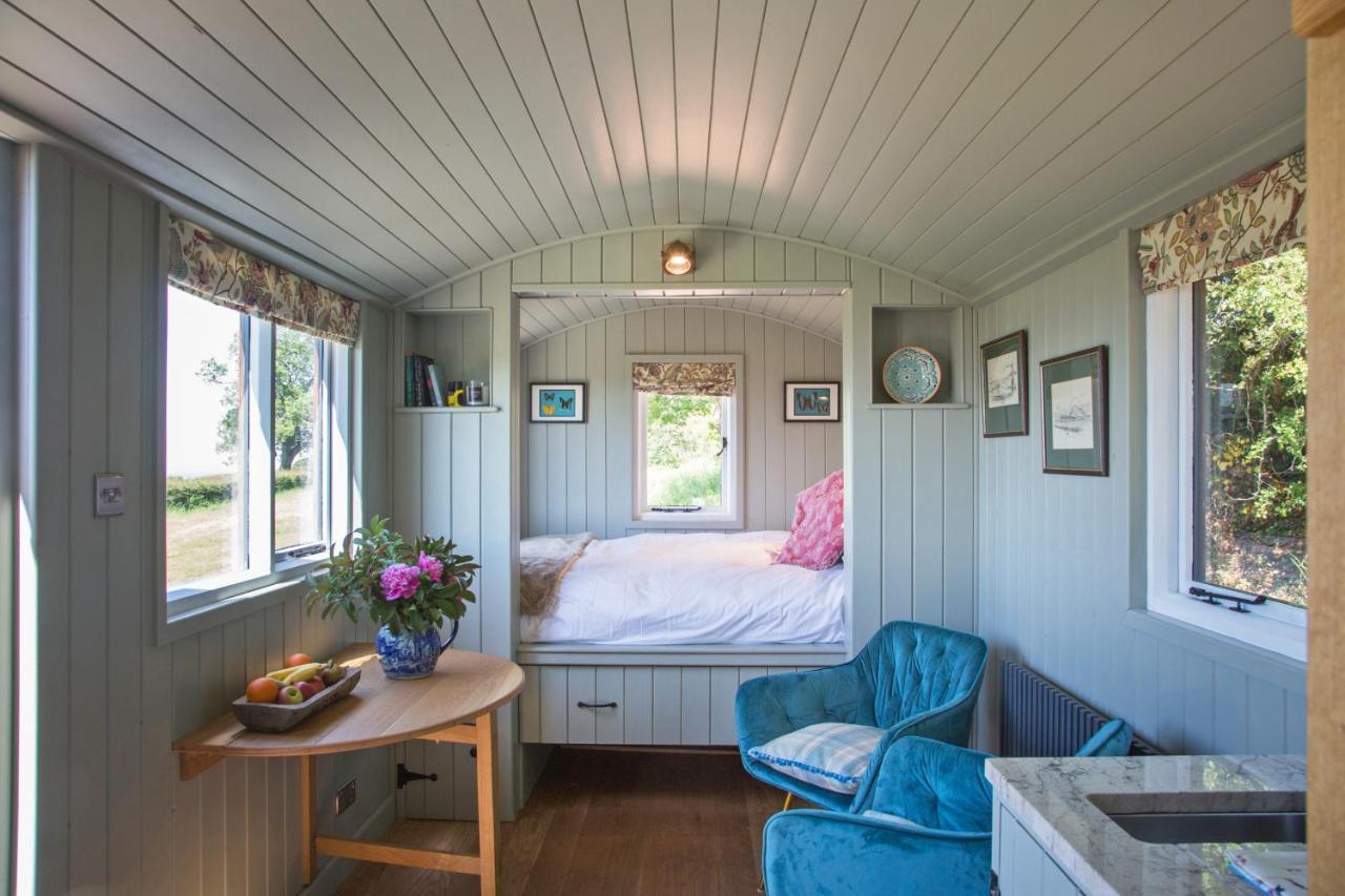 Вилла Little Idyll Shepherds Hut Честер Экстерьер фото